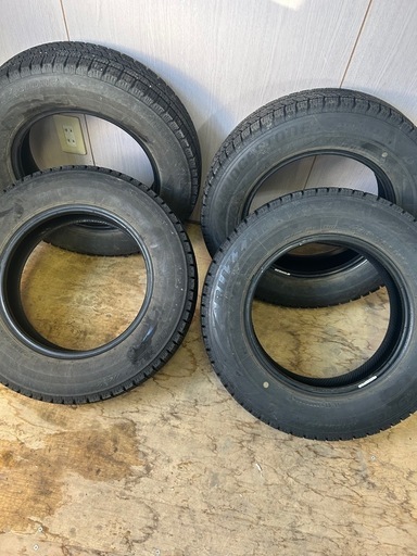 ブリジストン ブリザック VRX2