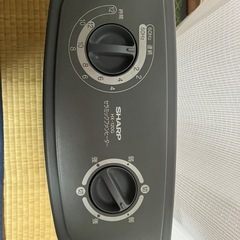 セラミックファンヒーターの画像