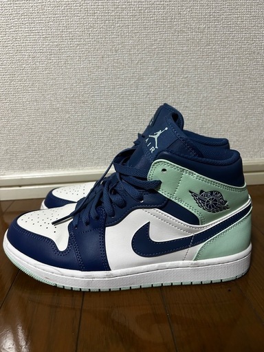NIKE Air Jordan ハイカットスニーカー ネイビー/ホワイト/ミント