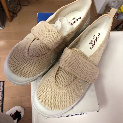 新品未使用 介護シューズ