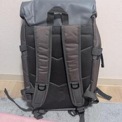  【お譲り決定】定価2万〜くらい 使用期間短め 大きめリュック の画像