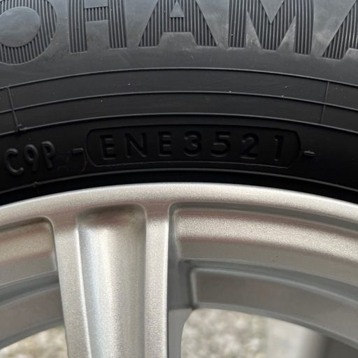 21年製 美品175/65 R14ヨコハマアイスガード IG60 フィット、アクア等　交換対応可能
 