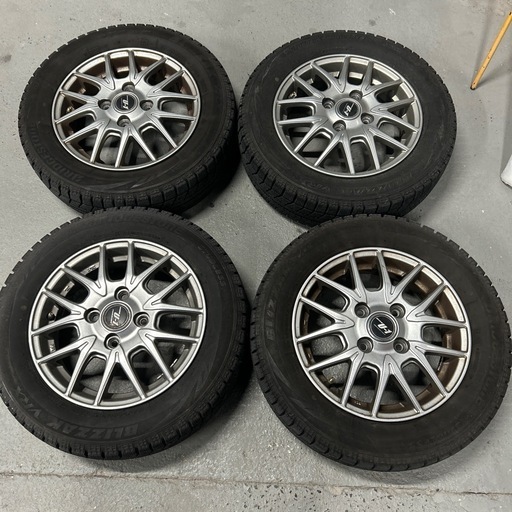 ブリヂストンスタッドレスVRX 155/65R13 アルミホイールセット