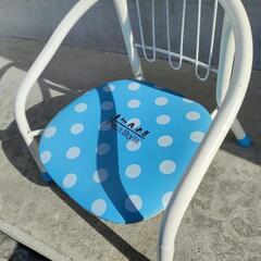 ベビーチェアー　イス