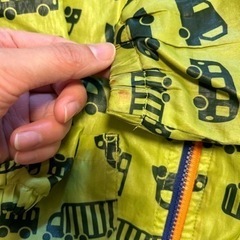 子供服　90サイズ　防寒着の画像
