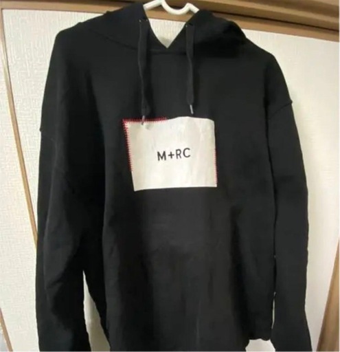 M+RC NOIR パーカー