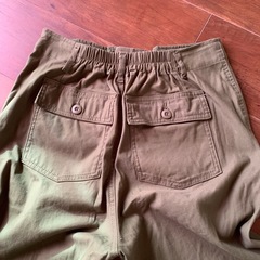 ELENCARE DUE   カーキパンツ　Fサイズ　の画像