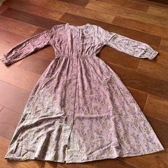 global work   花柄ワンピース　Mサイズ　