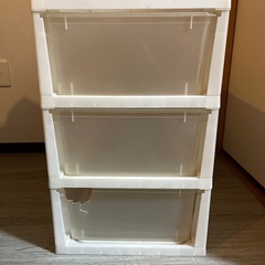 押入れ収納　3段の画像