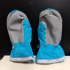 横須賀🆗新品❗️４歳から５歳位グローブの画像