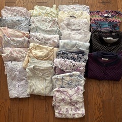 中古女性パジャマ大量
