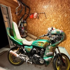 xjr400 3段シート　50cm〜55cm 金具　補強アリ‼️白緑の画像