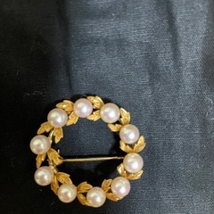 MIKIMOTO10粒パール　ブロッチ18 K金刻印ありの画像