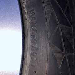 スタッドレス４本
プリウス30に取付てました。の画像