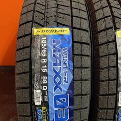 【新品】2024年製 DUNLOP WINTER MAXX WM03 185/65R15 88Q 15インチ スタッドレス 4本 MAZDA2 フリード デミオ等　(VTF020)の画像