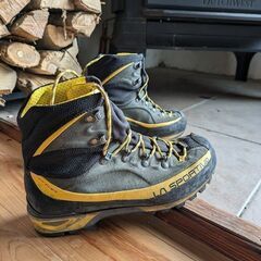 スポルティバ　登山靴　サイズ40.5 (25.4㎝）　