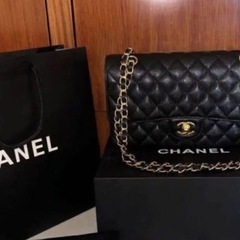 本物CHANELマトラッセ25キャビアスキン黒ゴールド金具