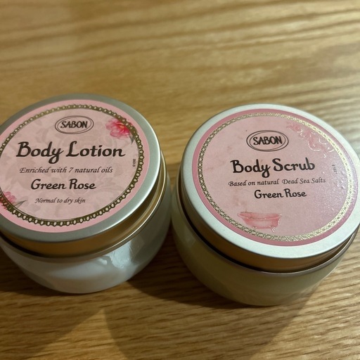 SABON ボディースクラブ　ボディーローション新品✨