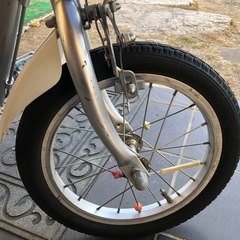 幼児用自転車の画像
