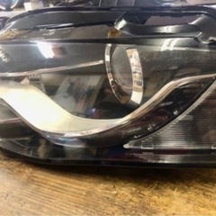 アウディA4 8KCDHヘッドライト左右