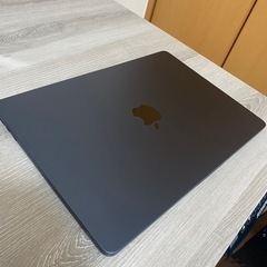 Apple Macbook Air M3 2024 13 inches