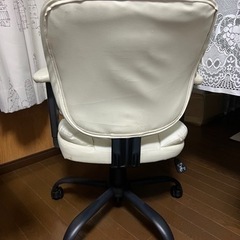 オフィスチェアの画像