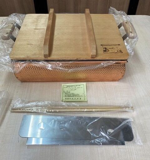 新品未使用品　おでん鍋　ステンレス製　30×25㎝　高さ：8.5㎝　ガスコンロ用
