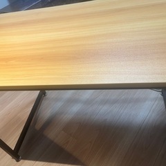 PCデスクの画像