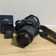 Nikon デジタル一眼レフカメラ D5100 カメラバック付きの画像