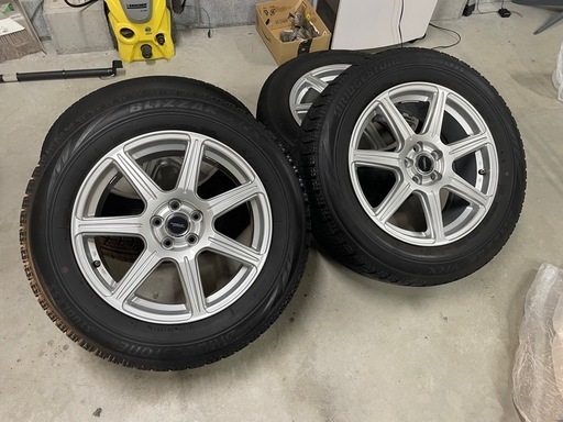 225/60R17スタッドレスタイヤ PCD100ブリヂストンVRX スバルXV/フォレスター/アウトバック