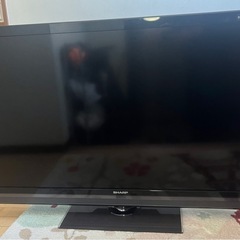訳あり　シャープ　AQUOS ５２型　液晶テレビ 