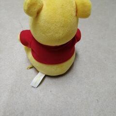 ディズニーくまのプーさん。
音で首が前に動いてうなずくの画像