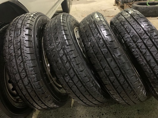 祝成約☆ダイハツ純正☆12インチアルミホイール☆ブルーアースタイヤ