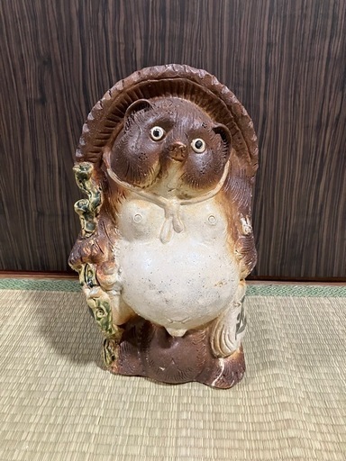 たぬき　置物