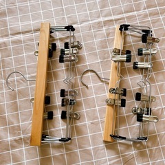 新品🌟 スカートハンガー ズボンハンガー ハンガー　折りたたみ　滑らない 省スペースの画像