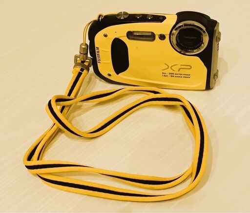 【お引き渡し完了】富士フイルム FUJIFILM デジタルカメラ　デジカメ FinePix XP60【美品】