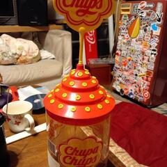 チュッパチャプス入れ物。
