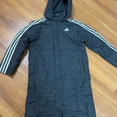 adidasベンチコート140
