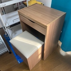 ドレッサー　茶色　の画像