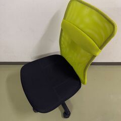 オフィスチェア　黄緑の画像