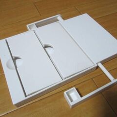 キッチンタオルやラップなどのホルダー