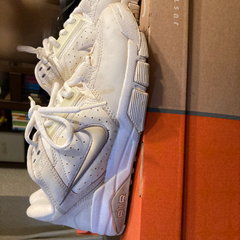 テニスシューズ②の画像