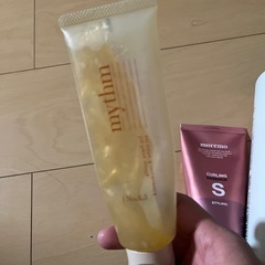 化粧水とヘア用品⭐︎今月処分⭐︎の画像