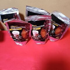 ホエイプロテイン　ココア味　1050g✕５個