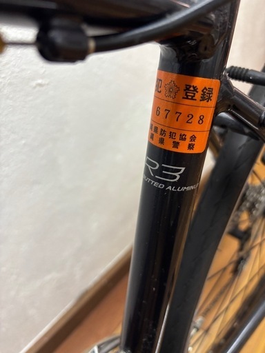 GIANT エスケープR3 700C-30（タイヤパンクしてませんでした。２つとも正常です）
