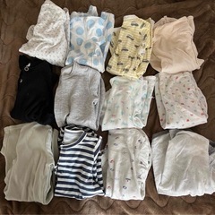 ベビー服　短肌着　コンビ肌着　カバーオール　ロンパース　約50着　まとめ売りの画像