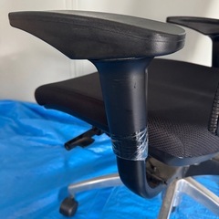 無料！オフィス家具　座椅子　事務椅子　オフィスチェア　の画像