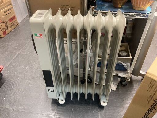 ☆中古￥3,800！ユー・ティー・シー・ジャパン　オイルヒーター　家電　510812T型　【BL132】