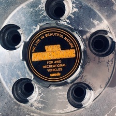 パジェロ用アルミ付きスタッドレス4本組みの画像