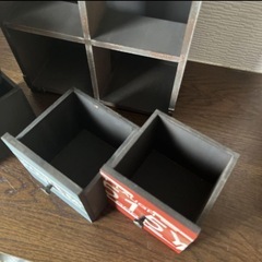 木製ミニチェストの画像